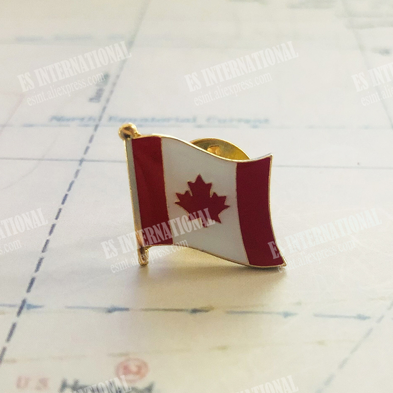 شارات مطرزة على شكل درع مربع ب - مراجعة Home Decor Canada وسعره