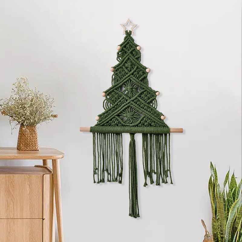 معلقة جدارية على شكل شجرة عيد  - مراجعة Macrame Wall Hanging وسعره